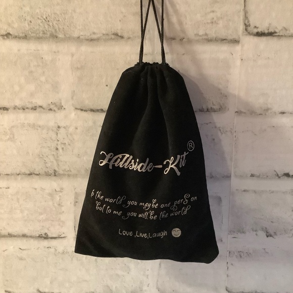 Hillside-Kit Bracelet Bangle Flask With Funnel. - Picture 8 of 9